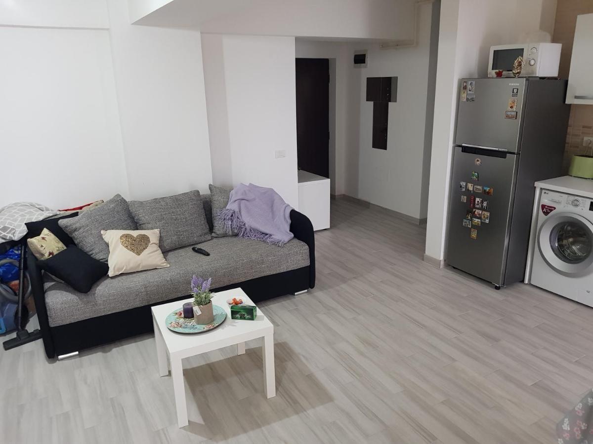 Flory'S Apartment Mamaia Exterior foto